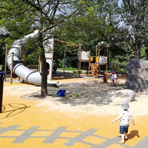 Óhegy park playground
